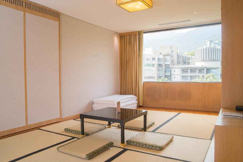 טאיפיי Beitou Sweet Me Hot Spring Resort מראה חיצוני תמונה